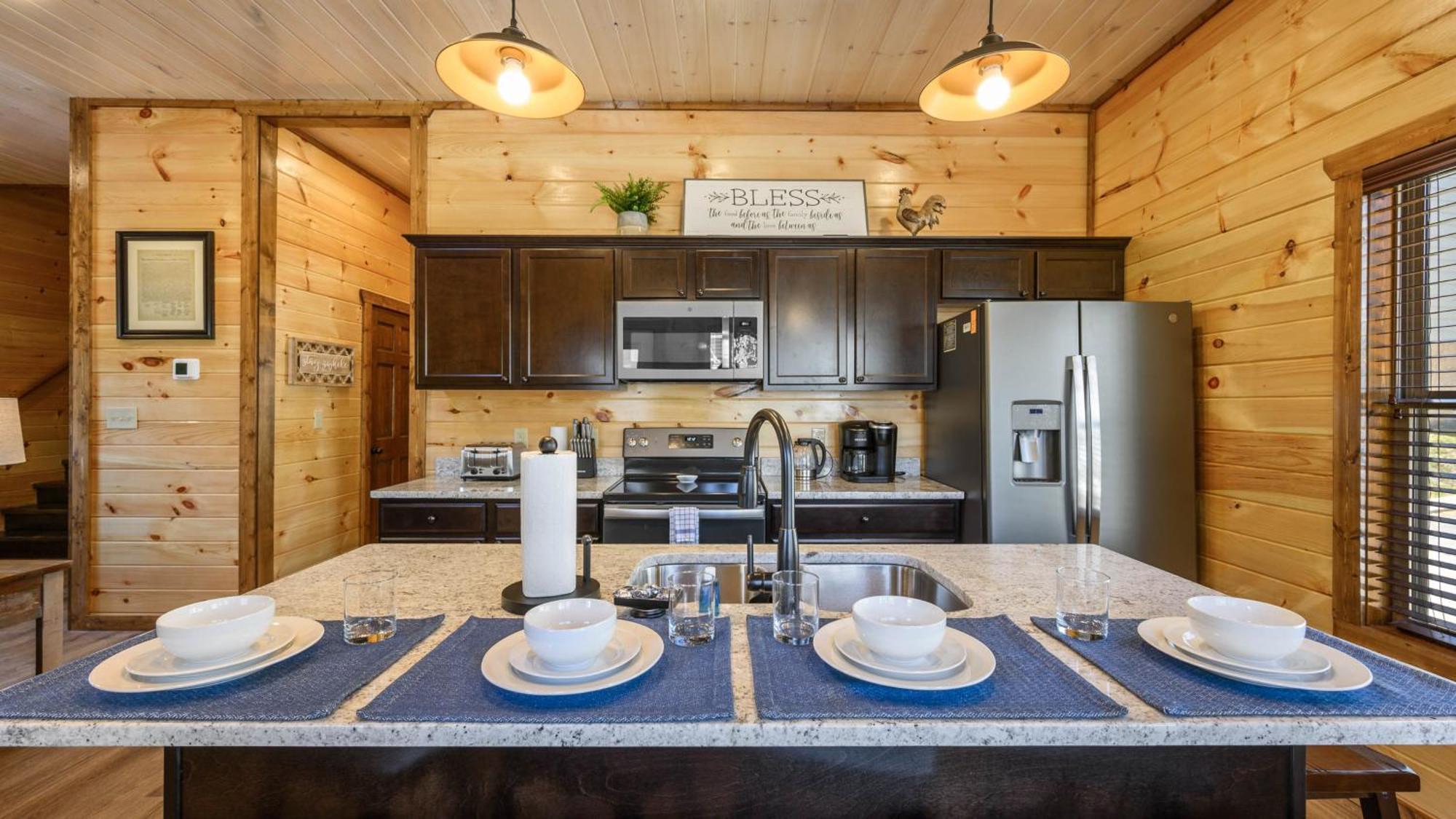 Liberty Lodge - Family Getaway With Pool, Hot Tub, Arcade & Dogs ピジョンフォージ エクステリア 写真
